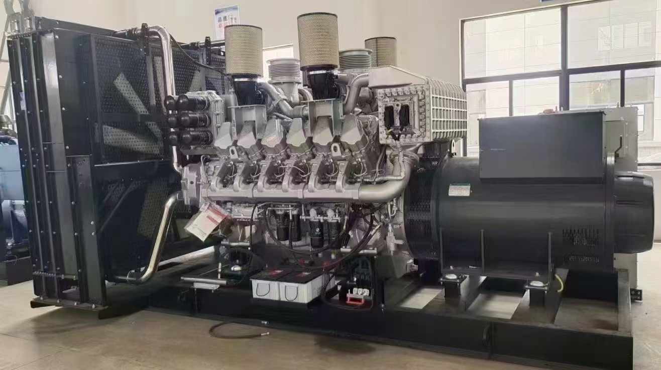 靖西800KW柴油发电机组可以带动多少kw的设备？